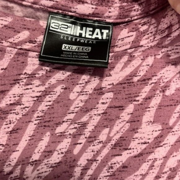 32 Degrees Heat XXL Pink Tiger 3/4 Sleepwear Cooling Soft Lightweight Comfy NWT - Picture 2 of 6